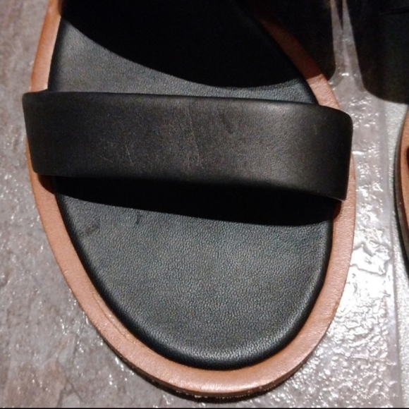 Tory Burch Logo Monogram Black leather slingback stripy sandal size 35 - Picture 3 of 9